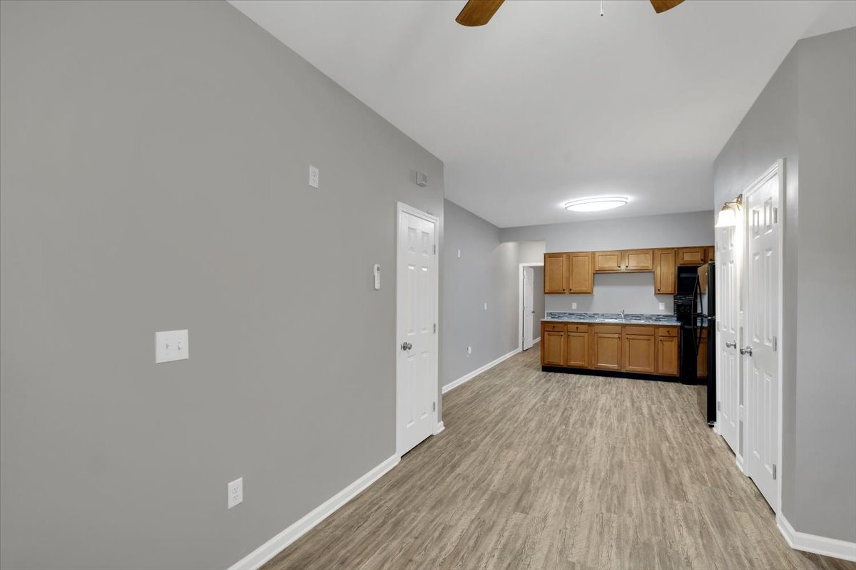 222 Doctor W. J. Hodge Street - 2
